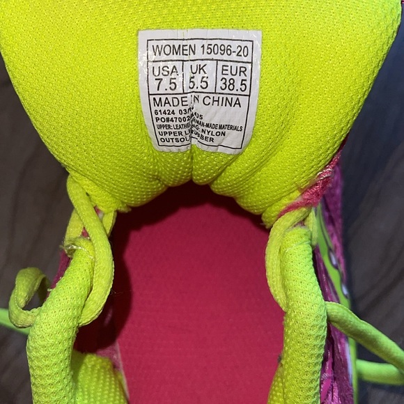 Saucony oasis women’s size 7.5 running shoes - Picture 11 of 12